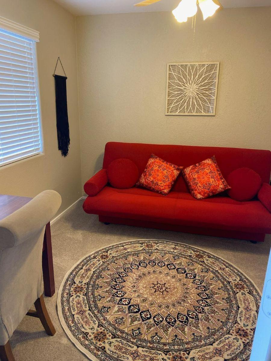 New Beautifully Remodeled Home In ラスベガス エクステリア 写真